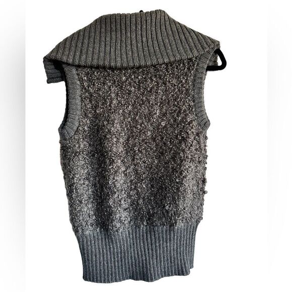 EUC Calvin Klein Women’s Sweater Vest Full Zip Gray Sleeveless Acrylic Wool - M - Picture 2 of 5